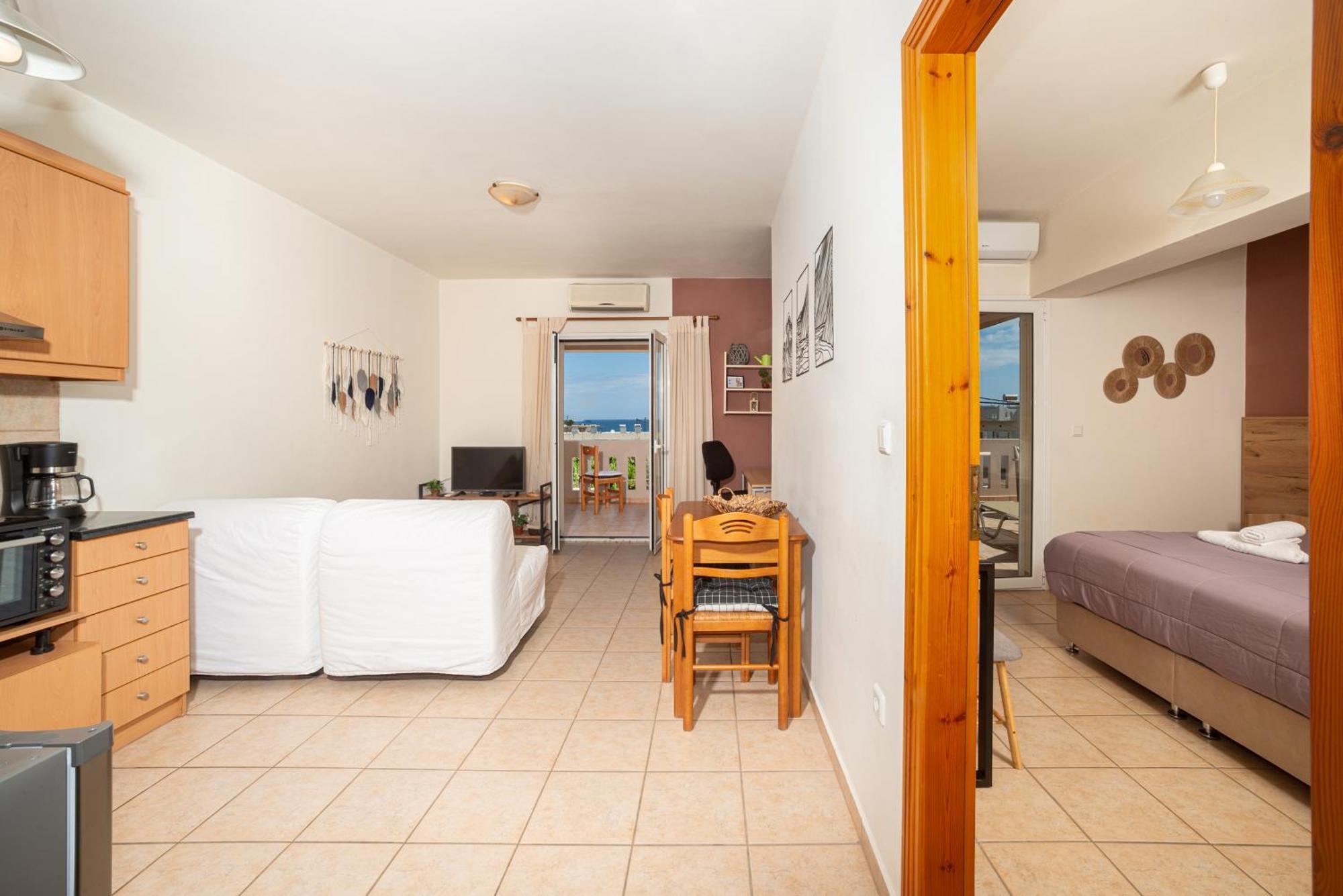 Mini Art Apartments Gerani  Екстериор снимка